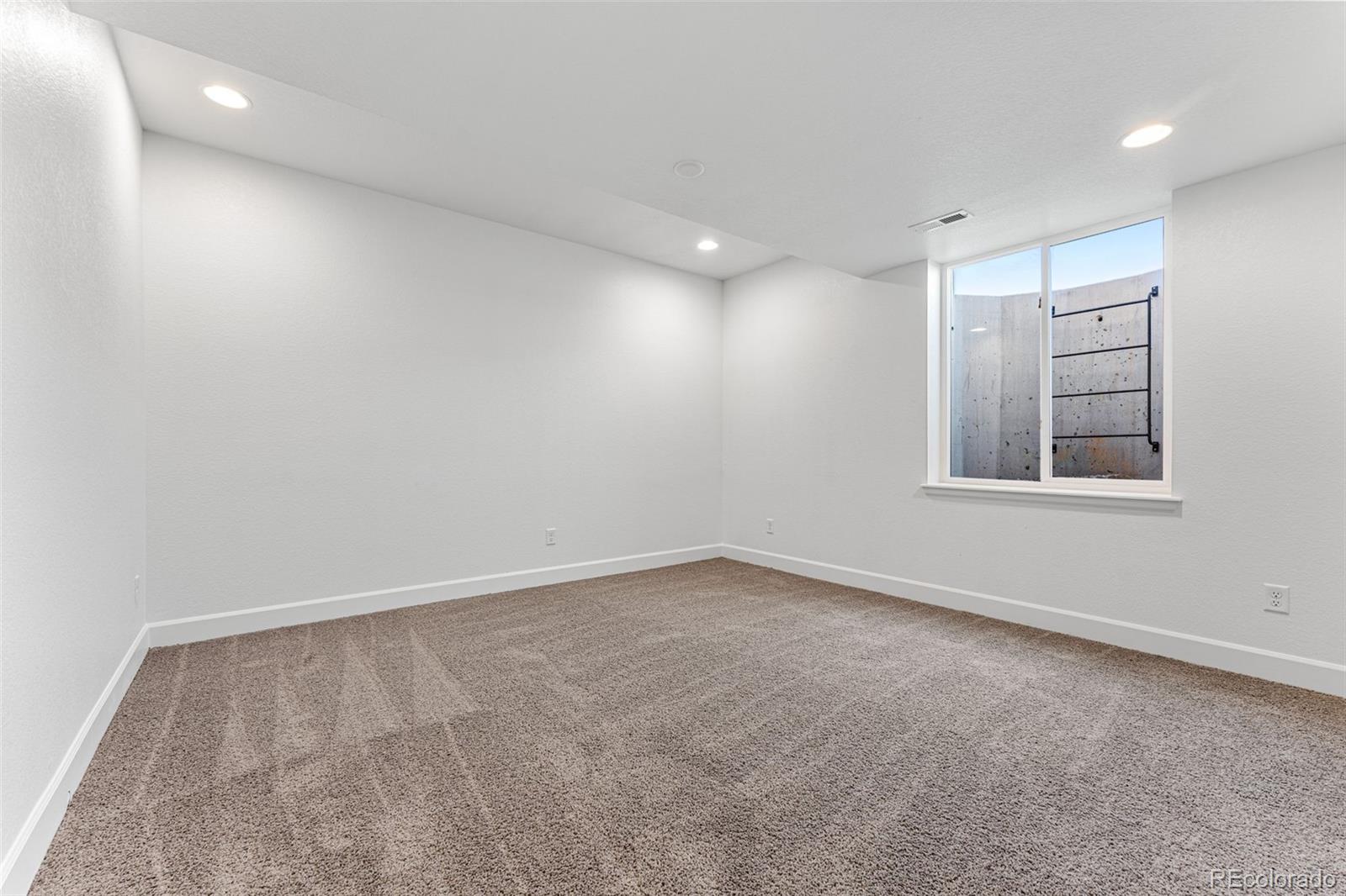 17041 Birds Foot Avenue