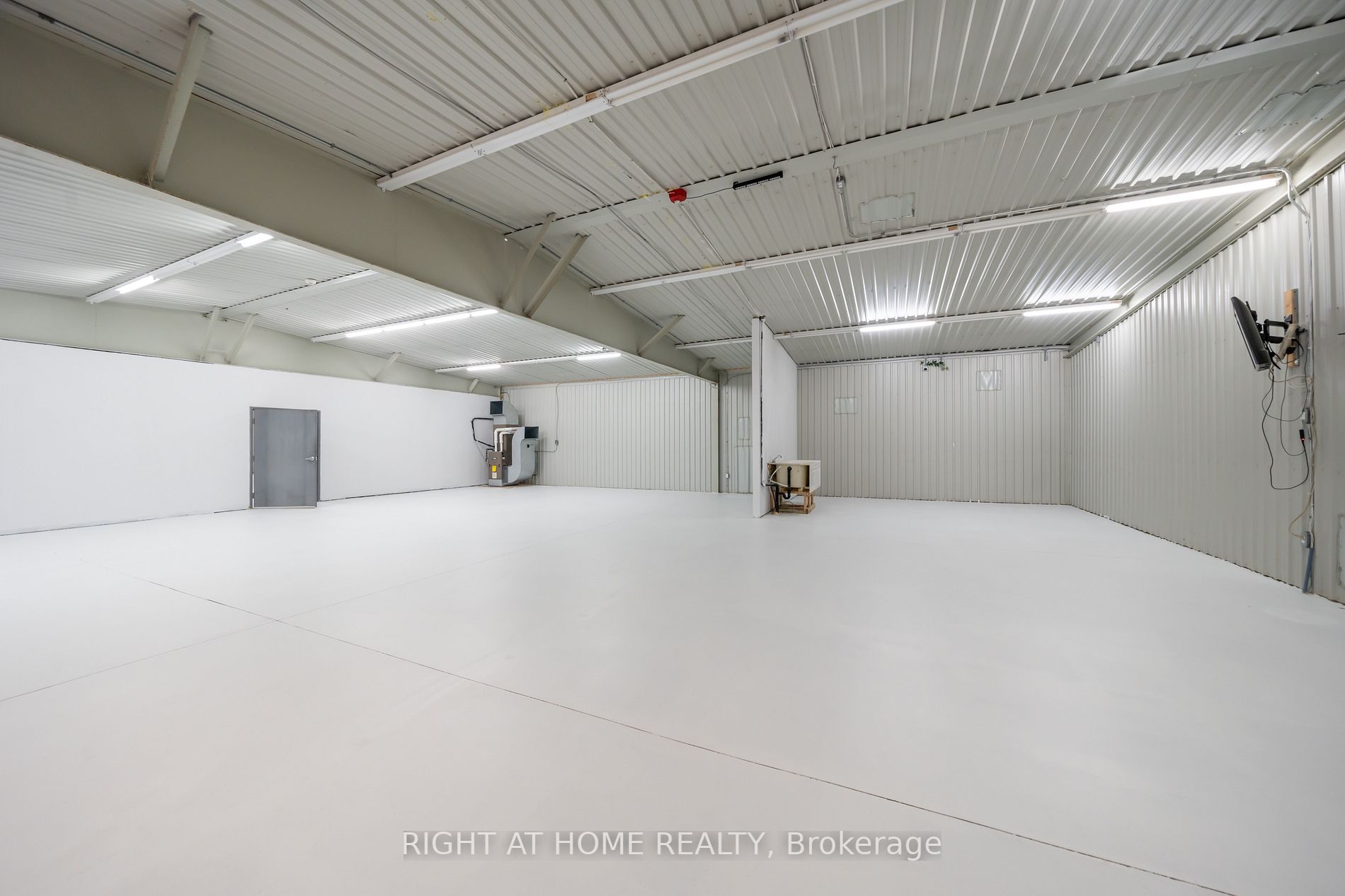 8270 Highway #20 N/A