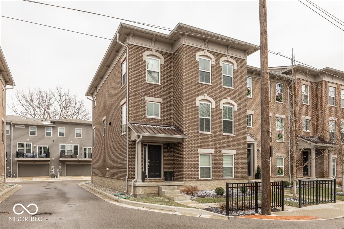 1523 Bellefontaine Street