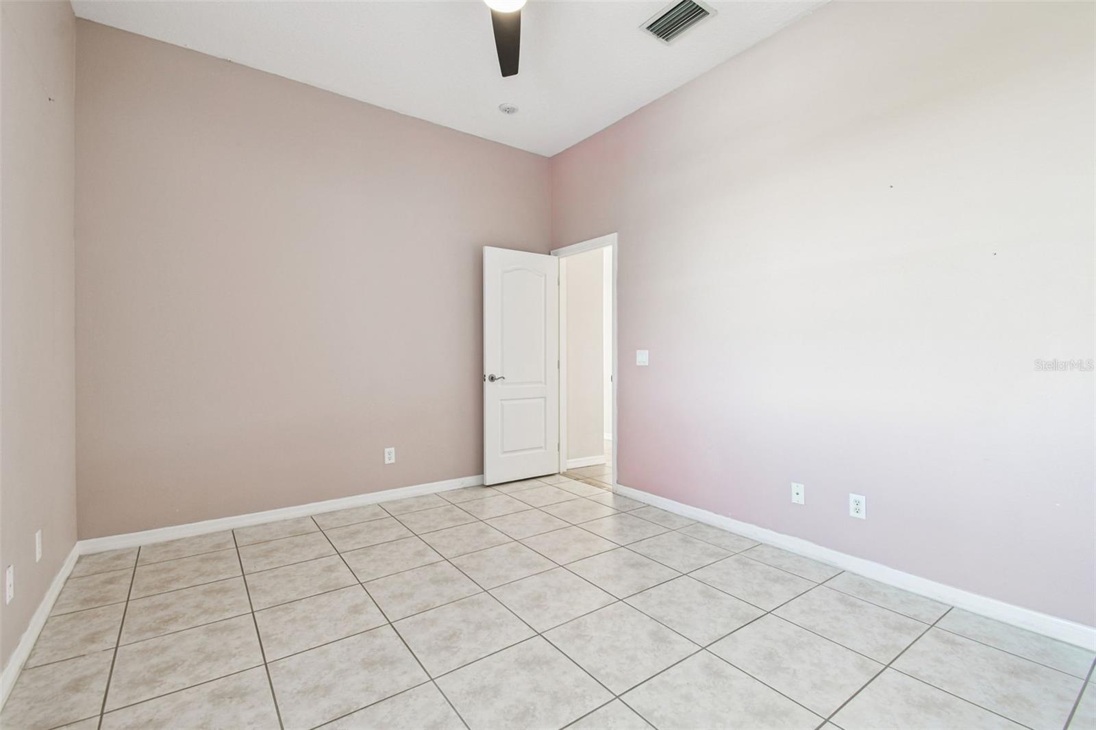 15639 Seth Country Lane
