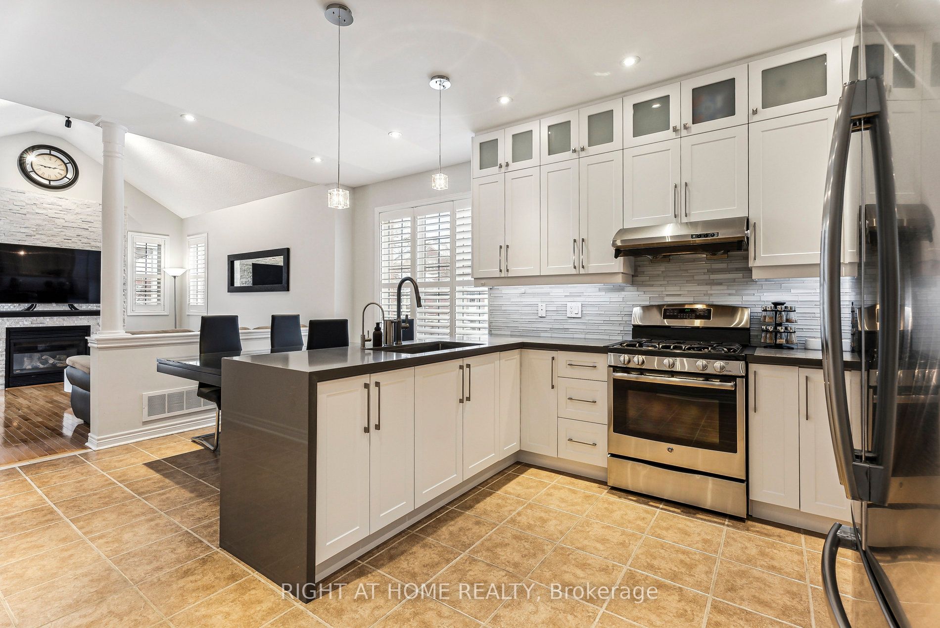 19 Delray Dr