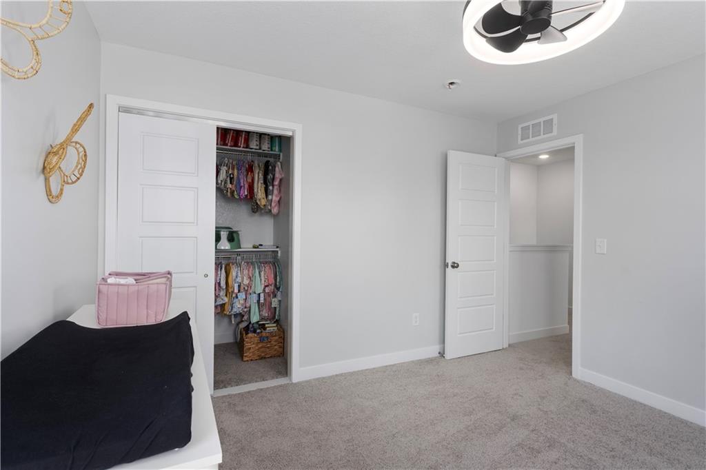 27600 E Red Fox Street