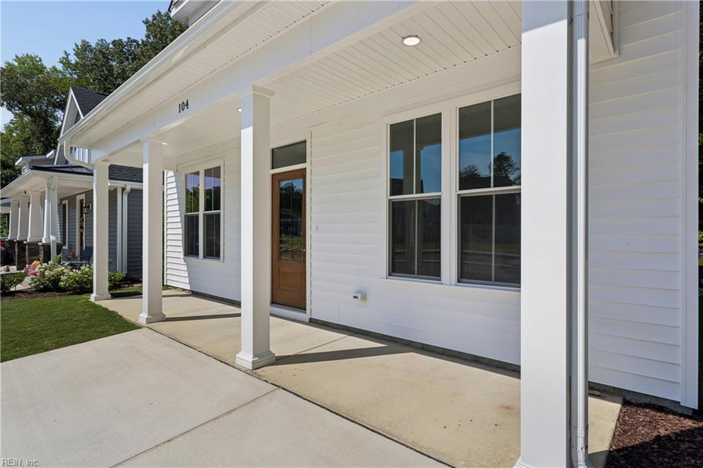 104 Blue Crab Point