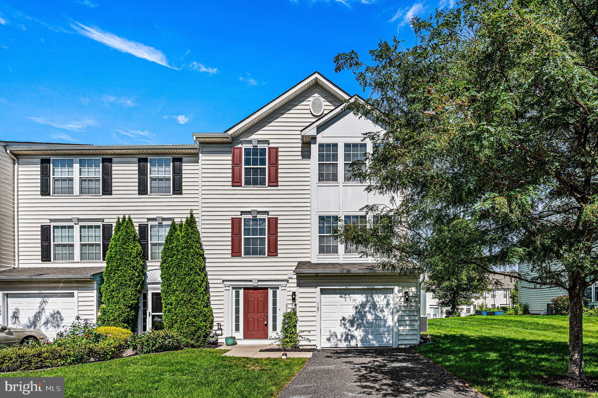 Welcome to 167 S Savanna Dr in the desirable Coventry Glen neighborhood! This beautifully refreshed 3 bedroom, 2.5 bath end-unit townhome in the Owen J. Roberts School District offers a move-in-ready opportunity with fresh paint and new flooring throughout. As you enter the home, you will find new vinyl flooring in the entryway and powder room, complete with a new toilet, as well as access to the 1-car garage, laundry room, and a large, fully finished flex room with sliding glass doors that open to the backyard. This versatile space is ideal for a home office, playroom, gym, or whatever suits your lifestyle. The main level is open, bright, and spacious, featuring hardwood floors in the kitchen and dining area, and brand new carpet in the living area. The third floor offers a spacious primary bedroom with a private full bathroom and large walk-in closet, along with two additional bedrooms and a full hall bath.New carpet continues throughout the third floor. When it comes to outdoor living, you have a rare opportunity to create the space you've always wanted. Imagine designing an outdoor area that fits your lifestyle, whether that's a beautiful paver patio or a low-maintenance Trex deck. The sellers are offering a $10,000 credit toward your new outdoor space, giving you the flexibility to make it your own. The HOA covers lawn care, common area maintenance, trash removal, and roof replacement. With its fresh updates, desirable end-unit location, flexible living space, and ideal location in award winning Owen J. Roberts School District, this Coventry Glen townhome is ready to welcome its next owner!