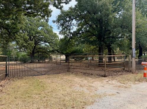 Ready to lay down roots? This 2.15 acre lot affords you the ability to build the home you want. You choose the builder, materials, price, and schedule. It doesn’t get more custom than that.