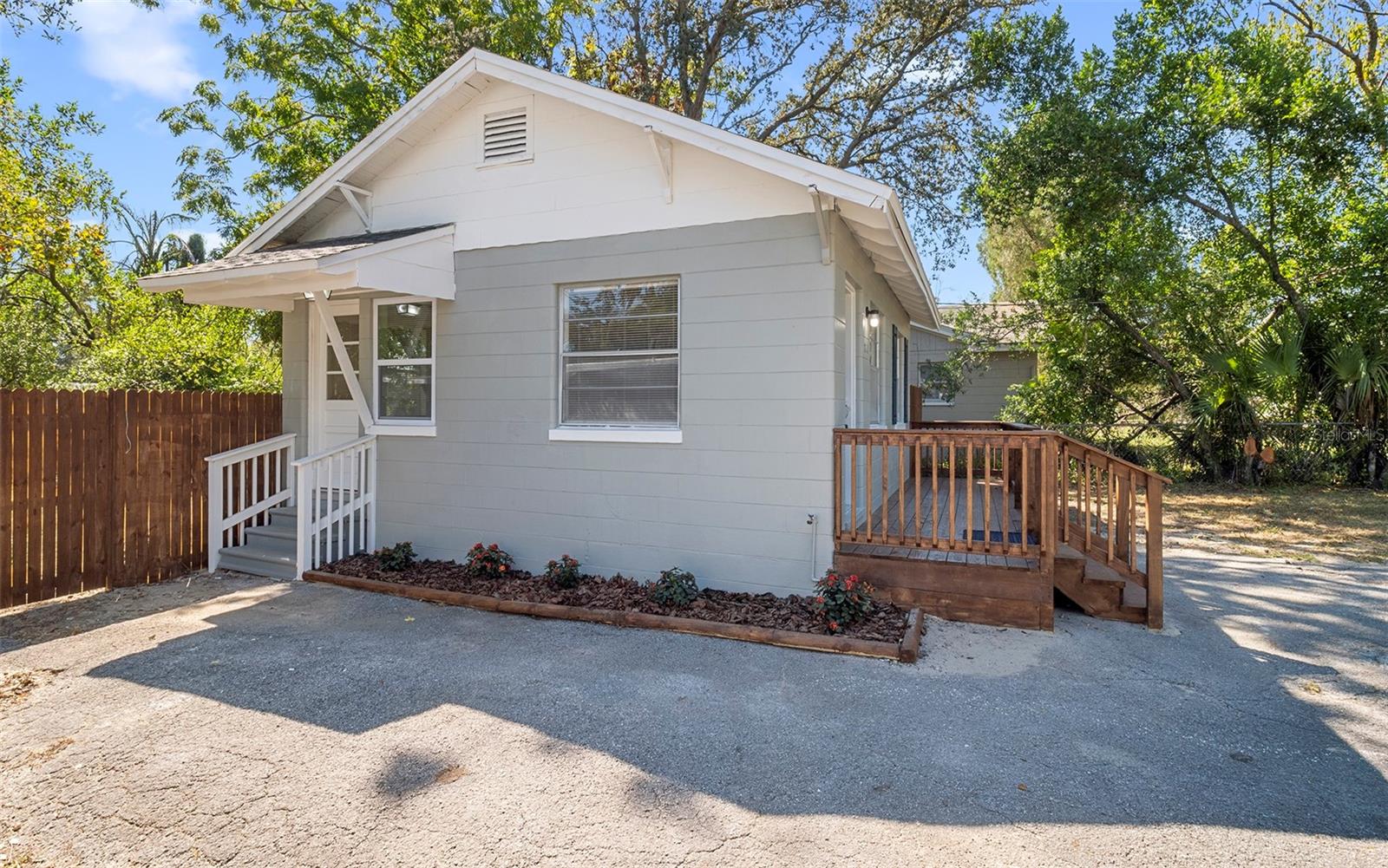 1710 W Perdiz Street