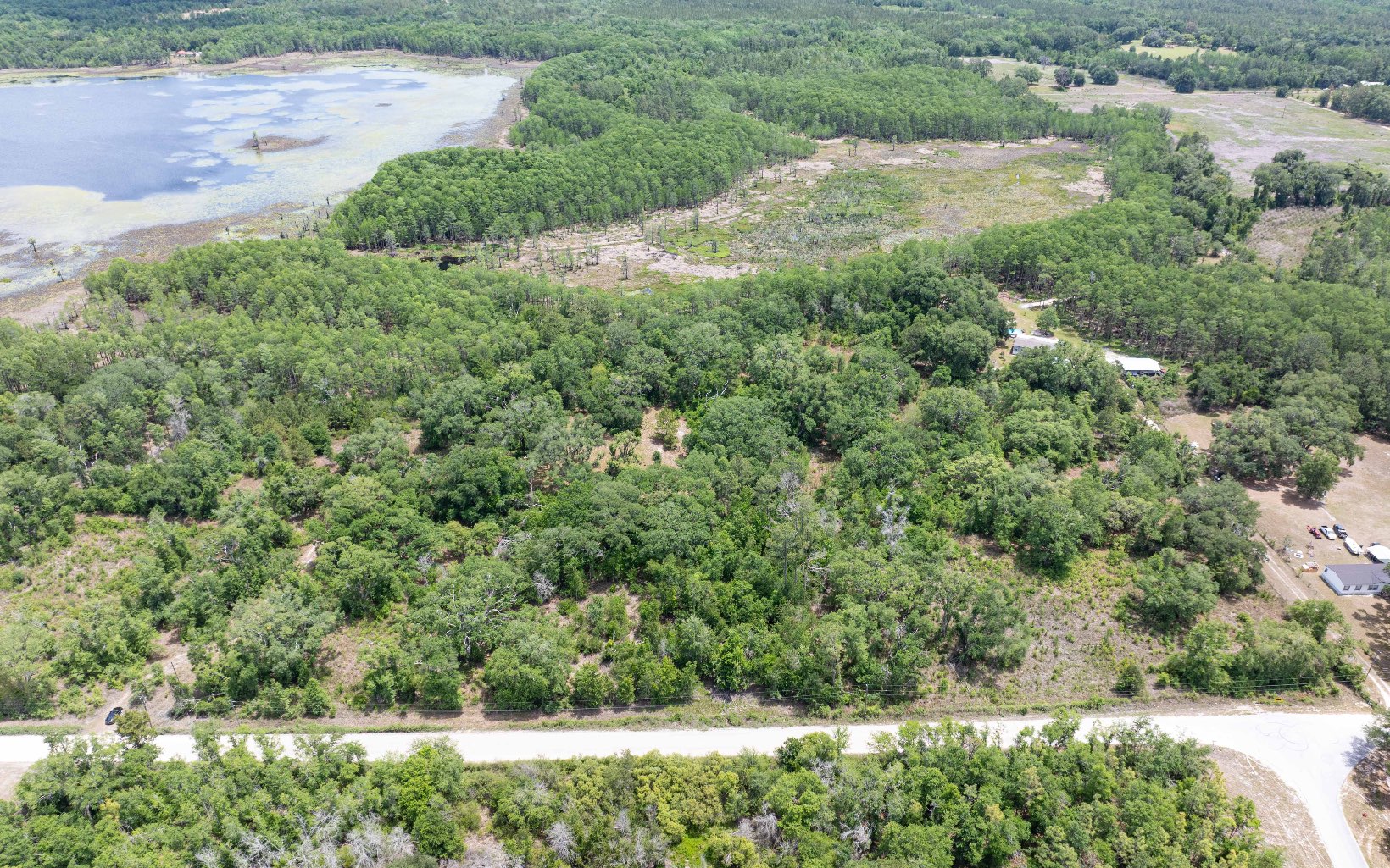 1285 SE Koon Lake Rd