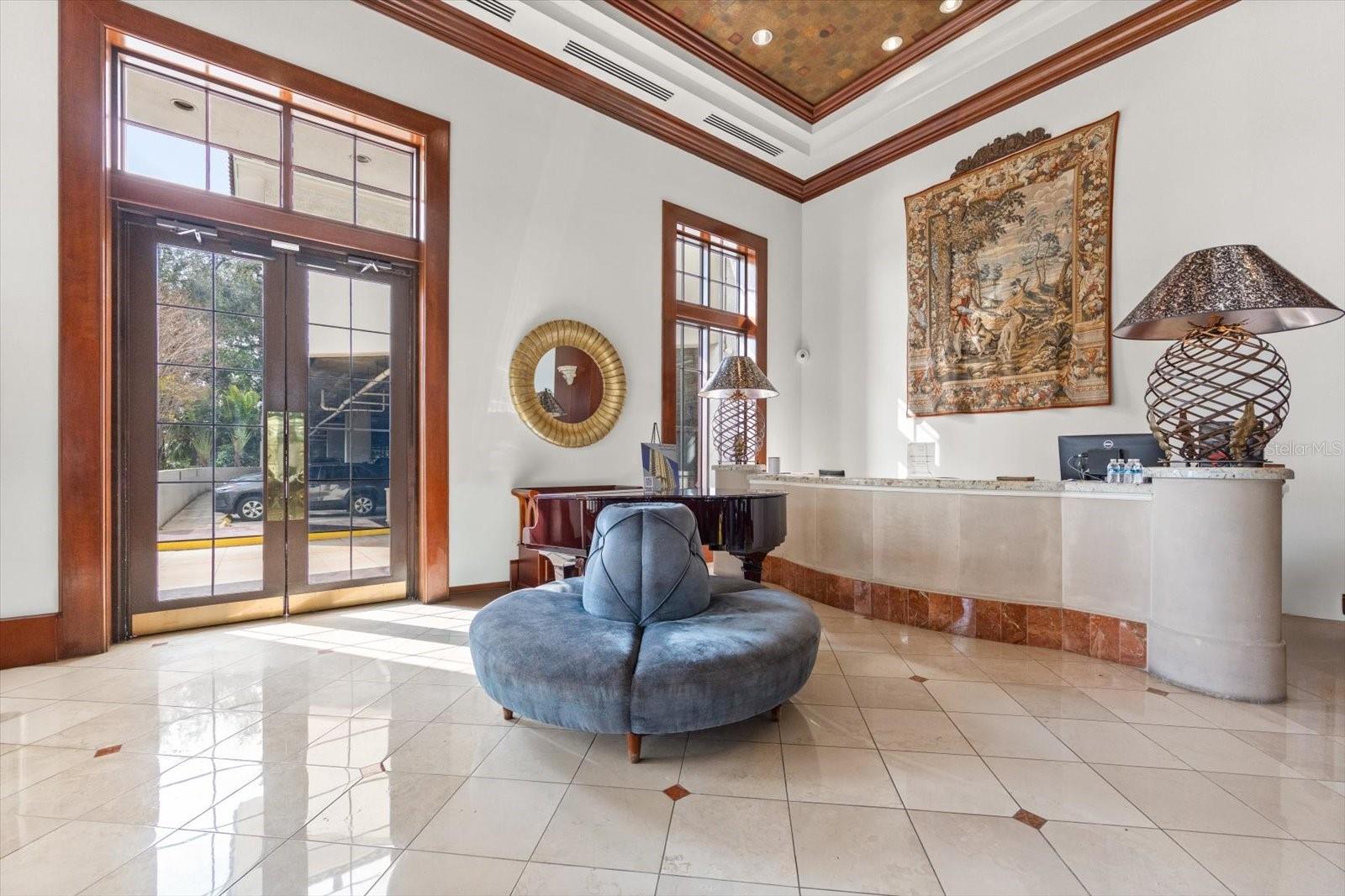 345 Bayshore Boulevard 706