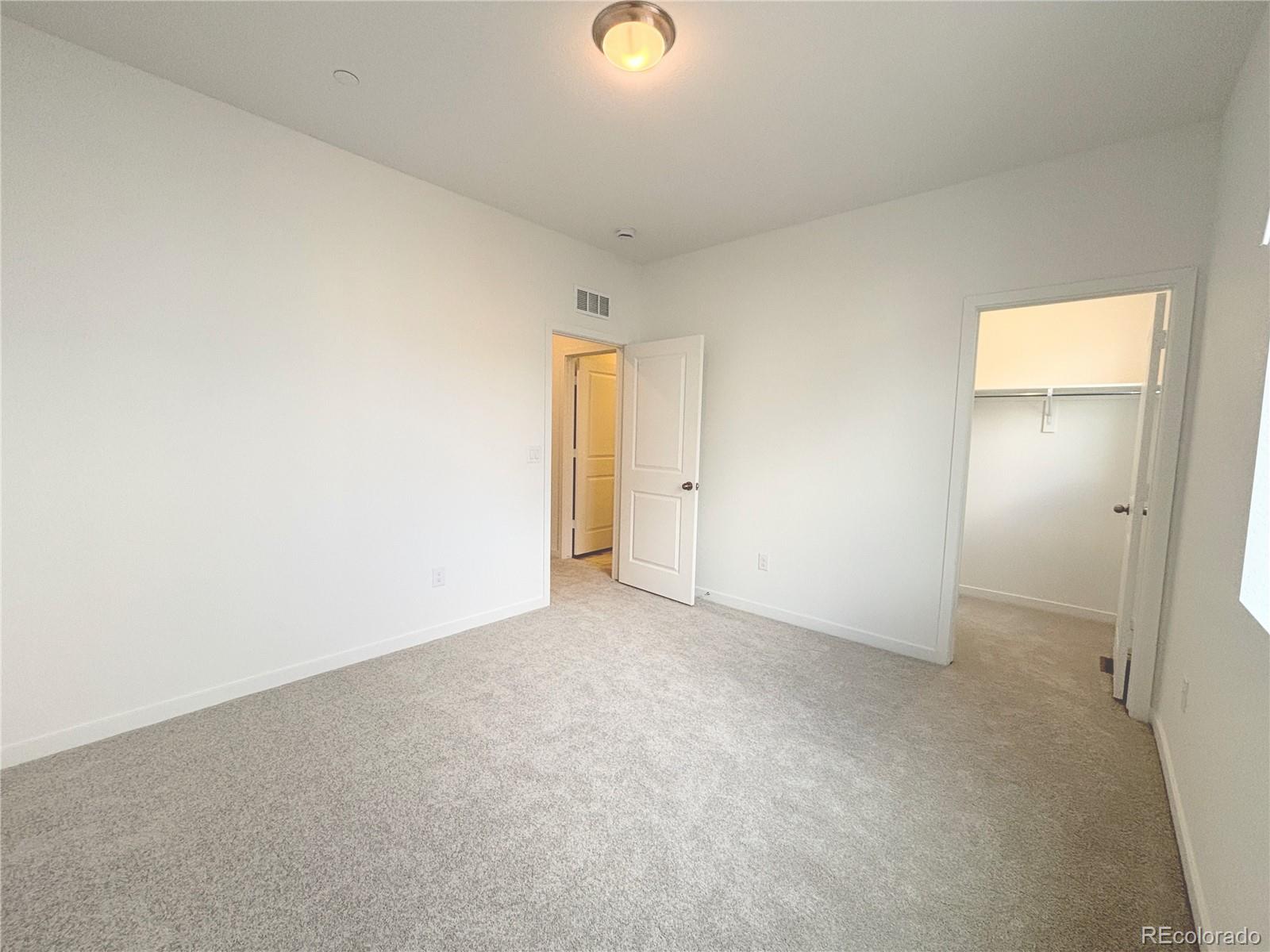 7646 S Cherokee Trail