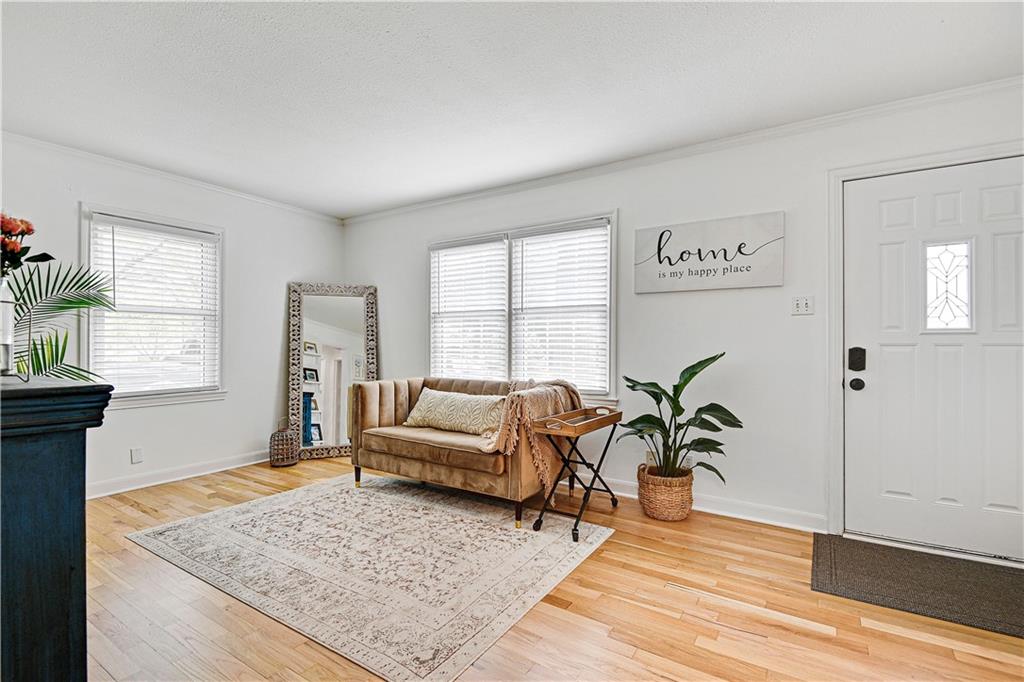 5347 Rosewood Street