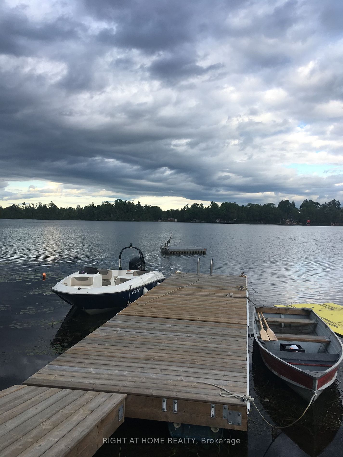 82 North Beaver Lake Rd