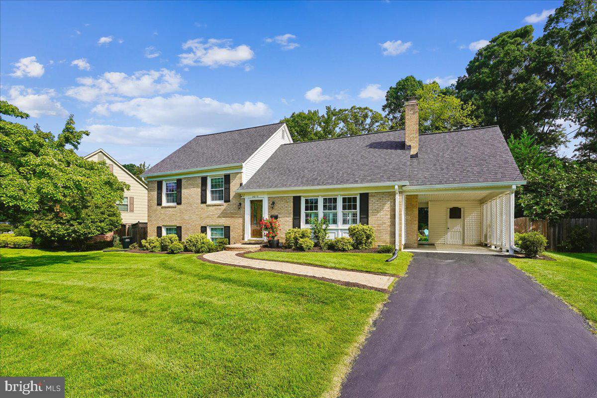 2012 Rampart Drive