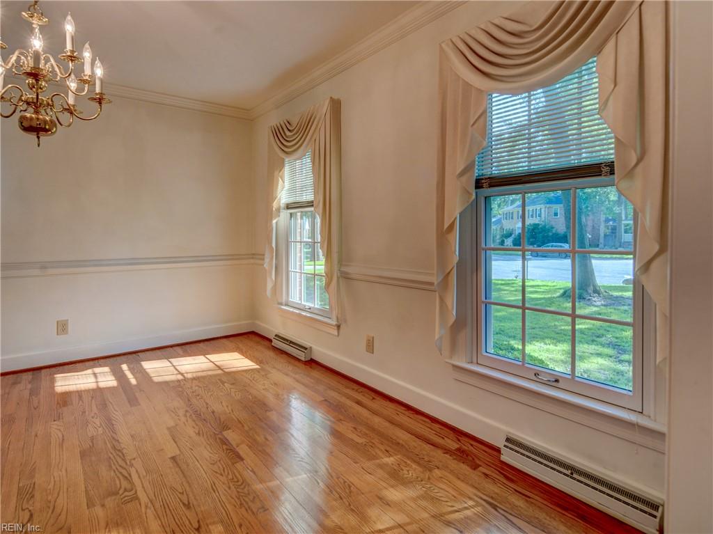 3017 Lord Bradford Court