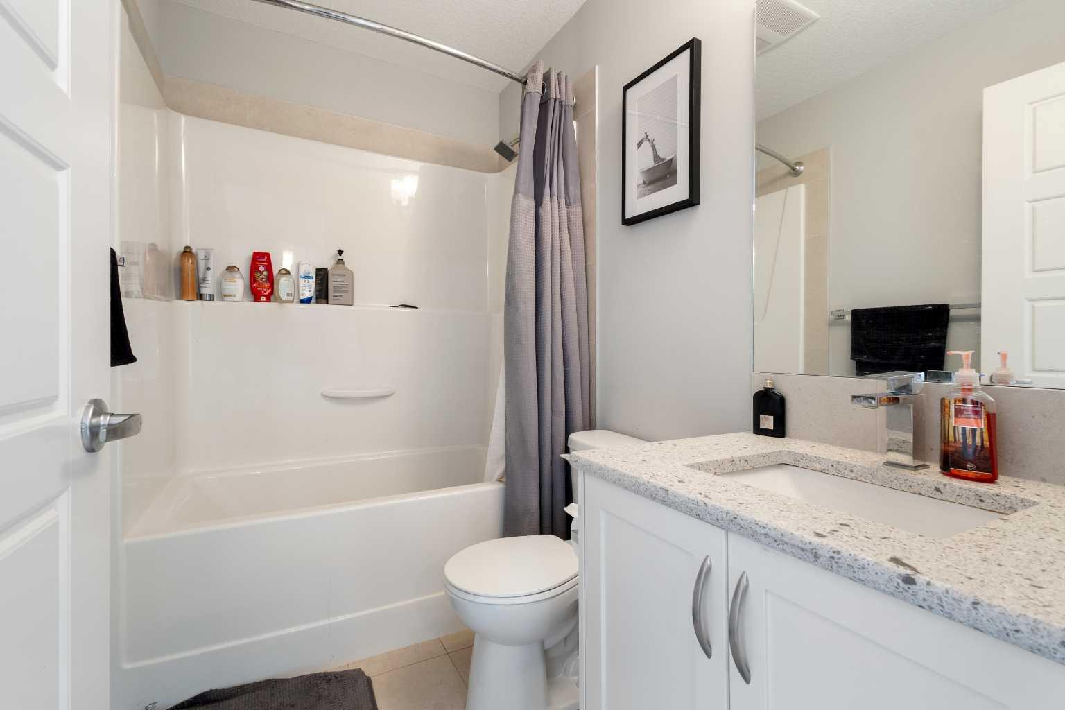 20 Seton Park SE 305