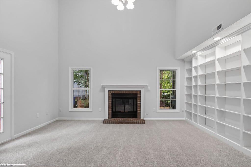 824 Lancaster Lane