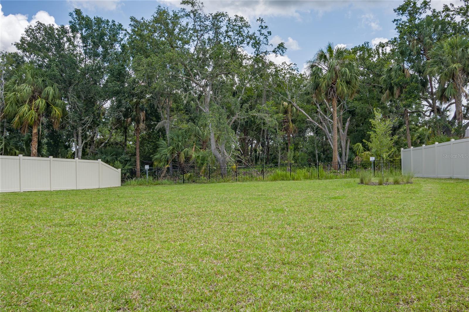 12728 Wanderlust Place