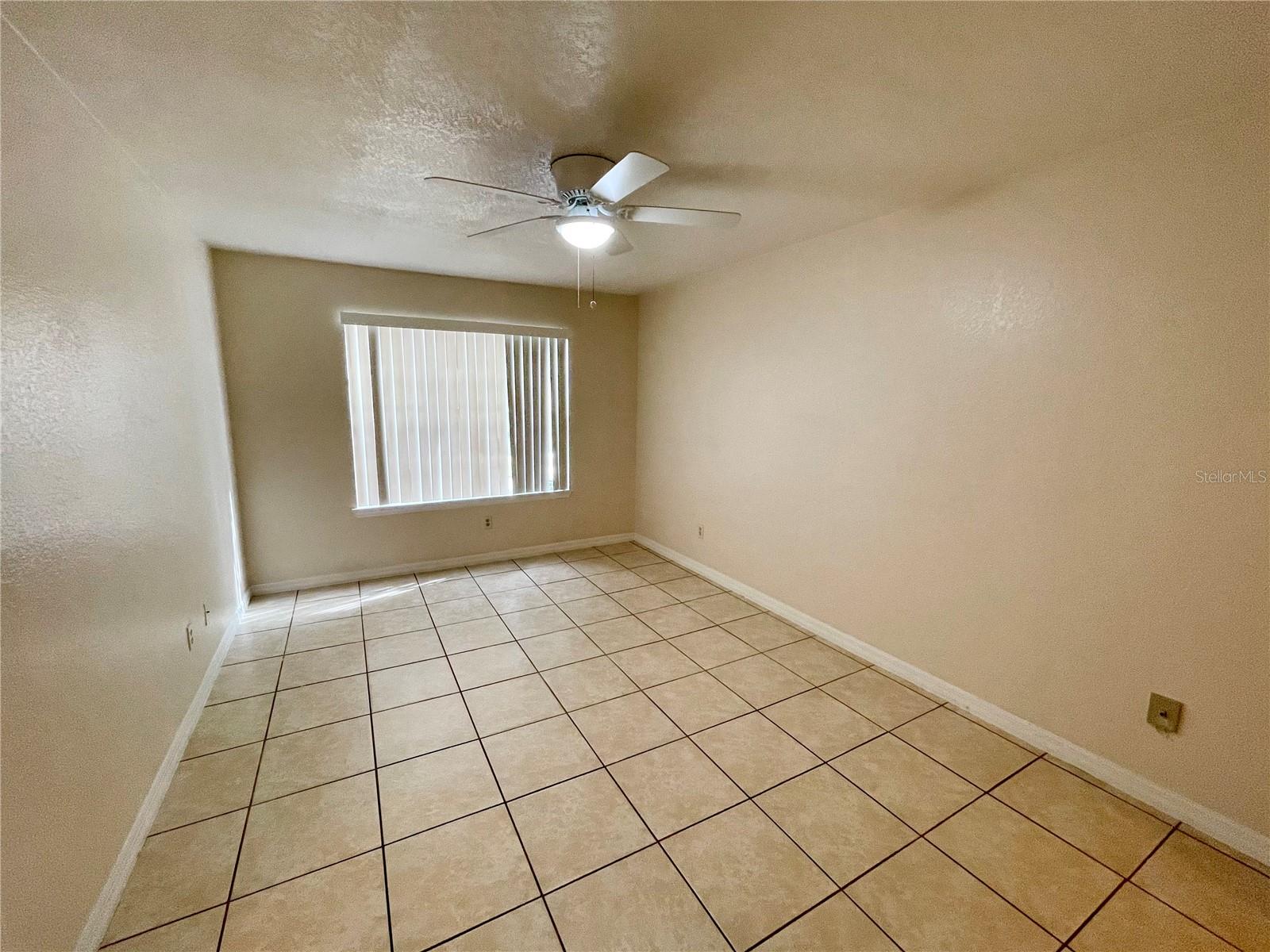 2550 N Alafaya Trail 10202