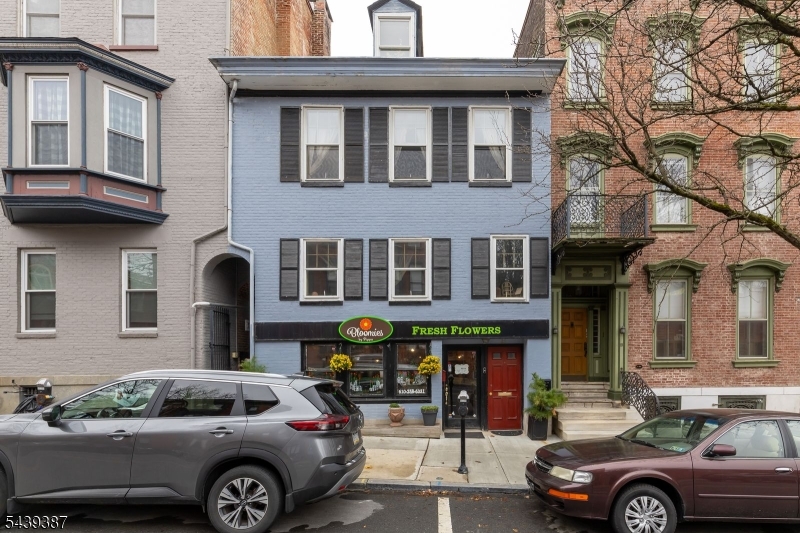 21 N 2nd St