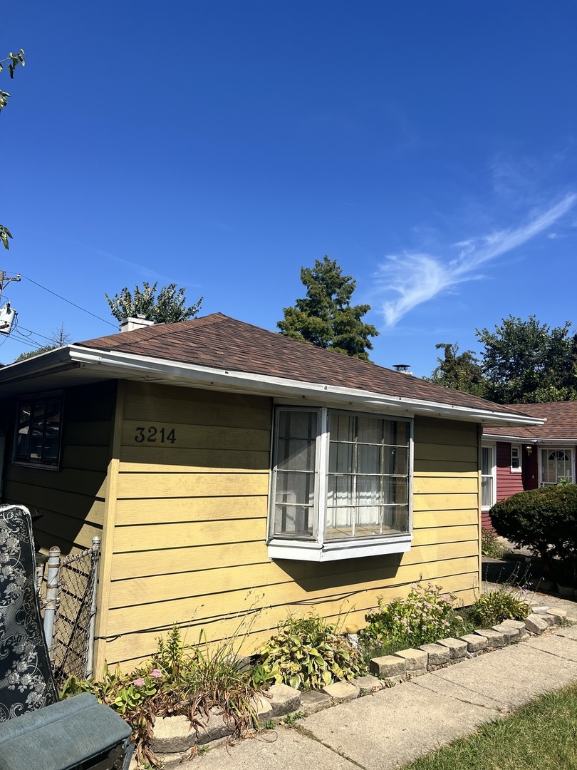 3214 W Lydia Avenue