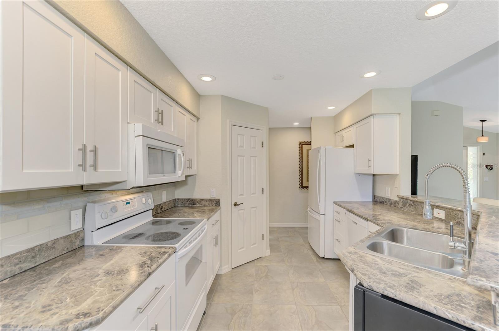14049 Willow Glen Court 242