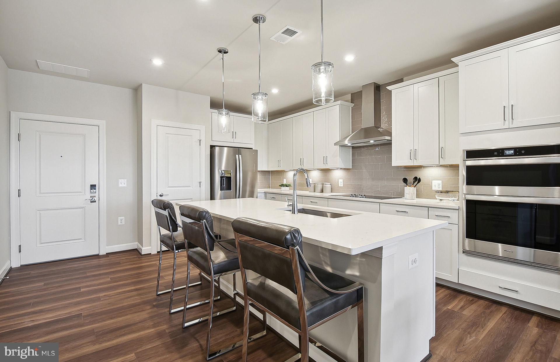 5800 Moonstone Way 204, Haymarket, VA 20169