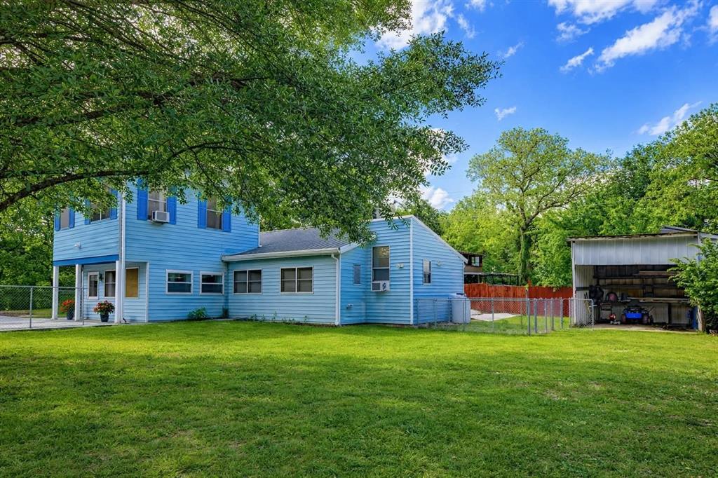 389 Hillcrest Circle