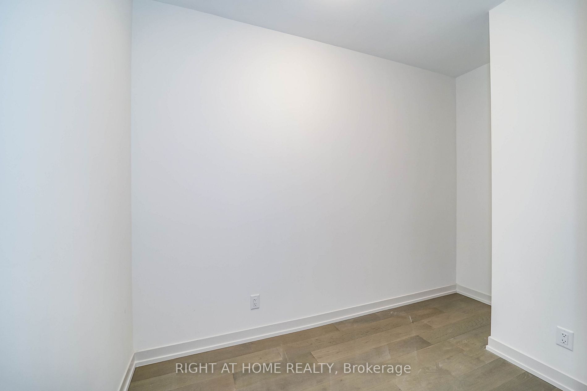 90 Glen Everest Rd 412