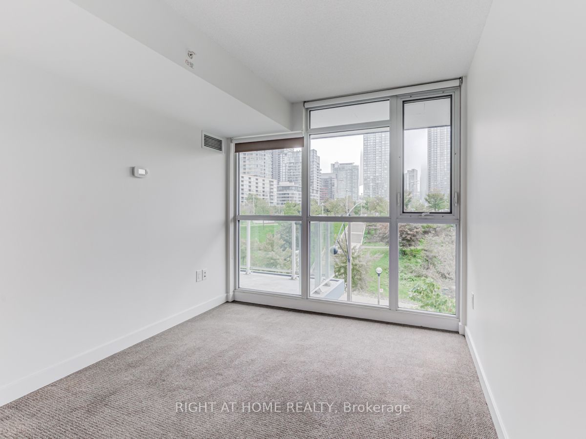 75 Queens Wharf Rd 318
