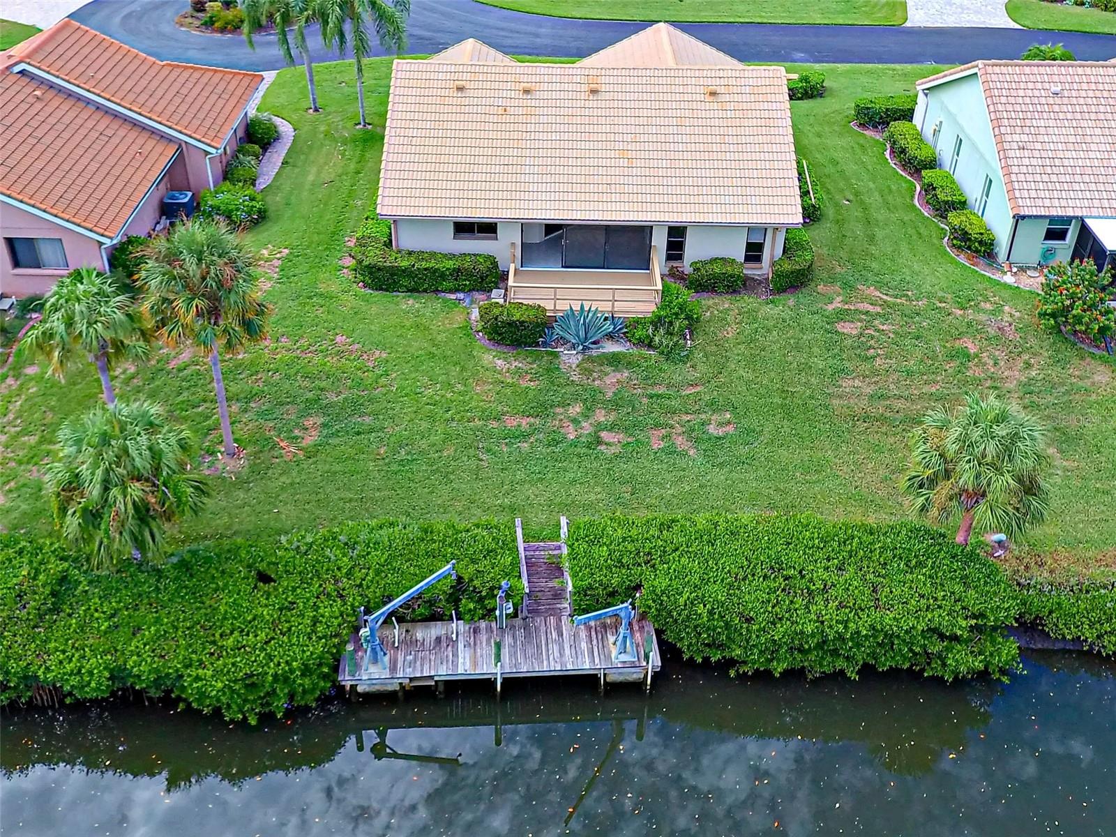 184 Inlets Boulevard 184