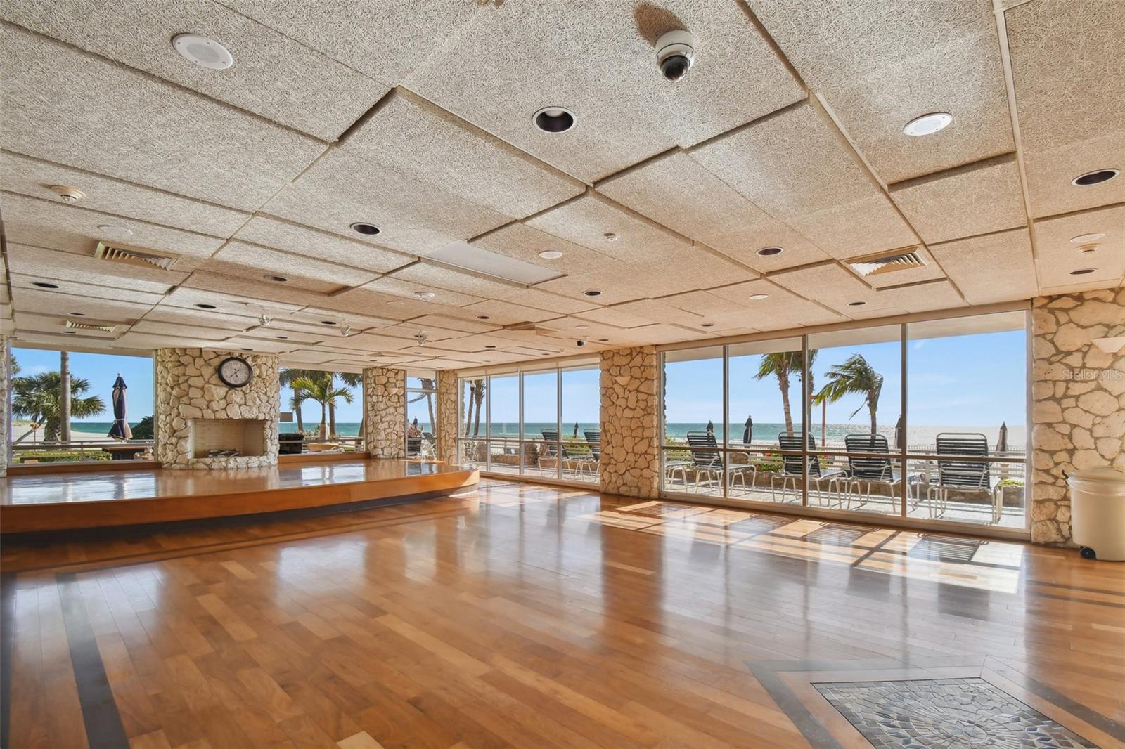 17920 Gulf Boulevard 208