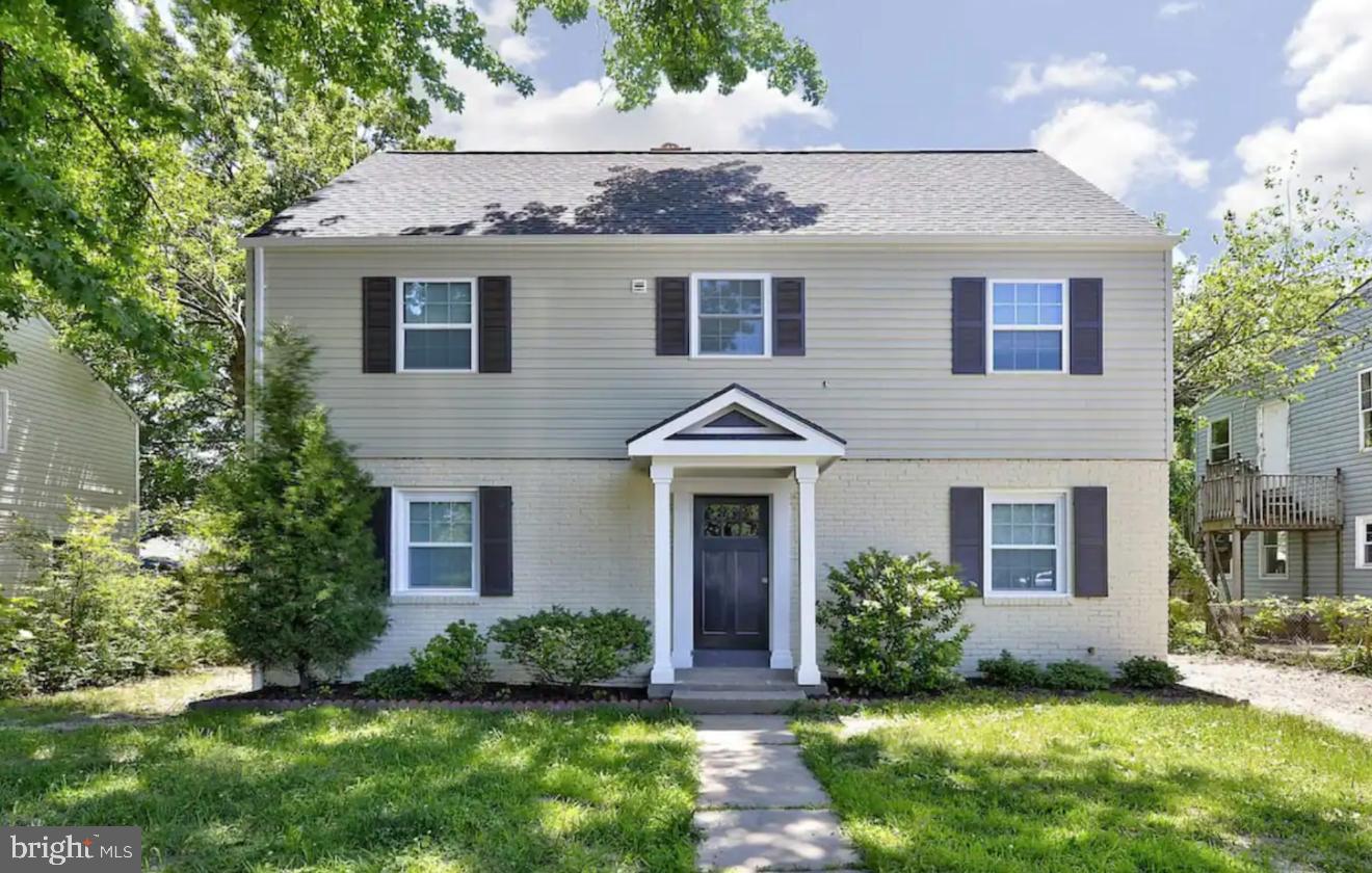 2700 Arlington Boulevard