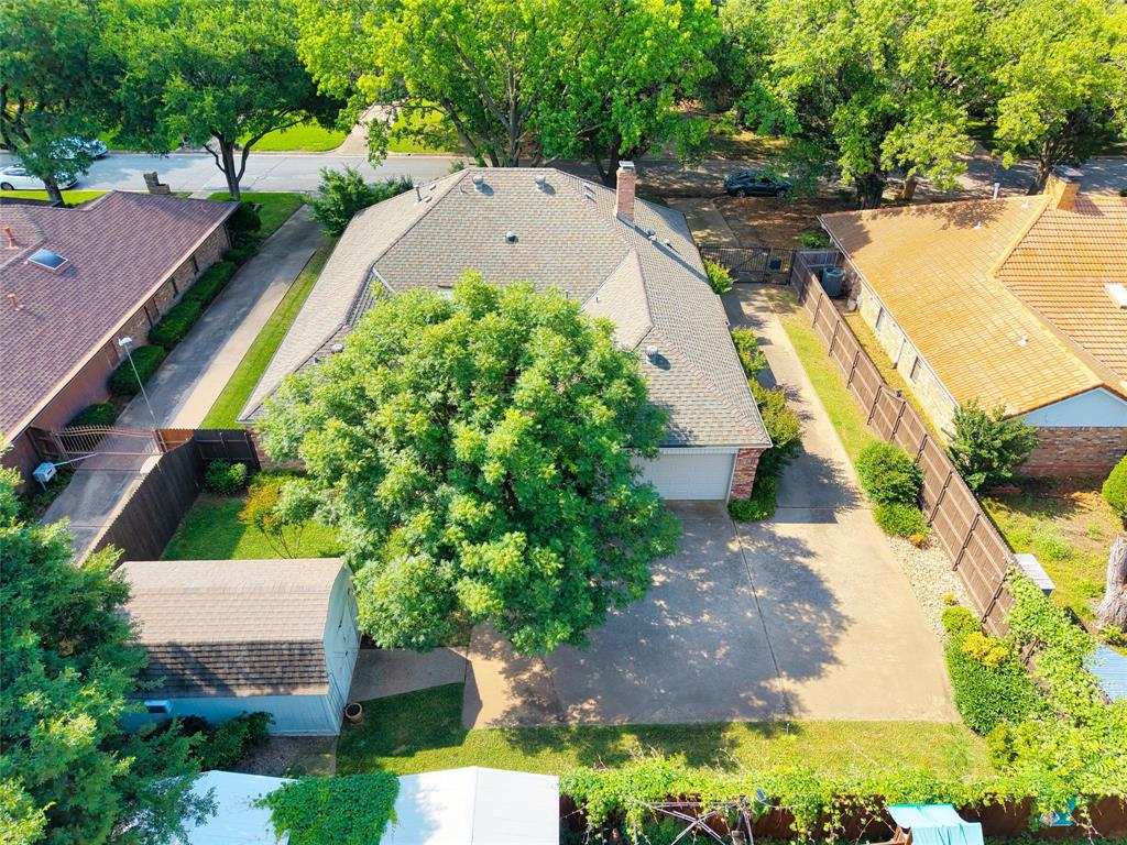 605 Hinsdale Drive