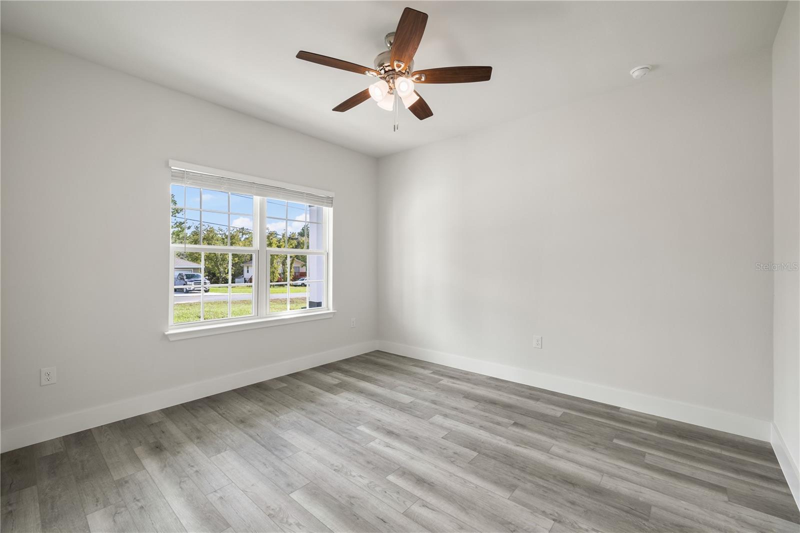 21987 SW Mango Lane