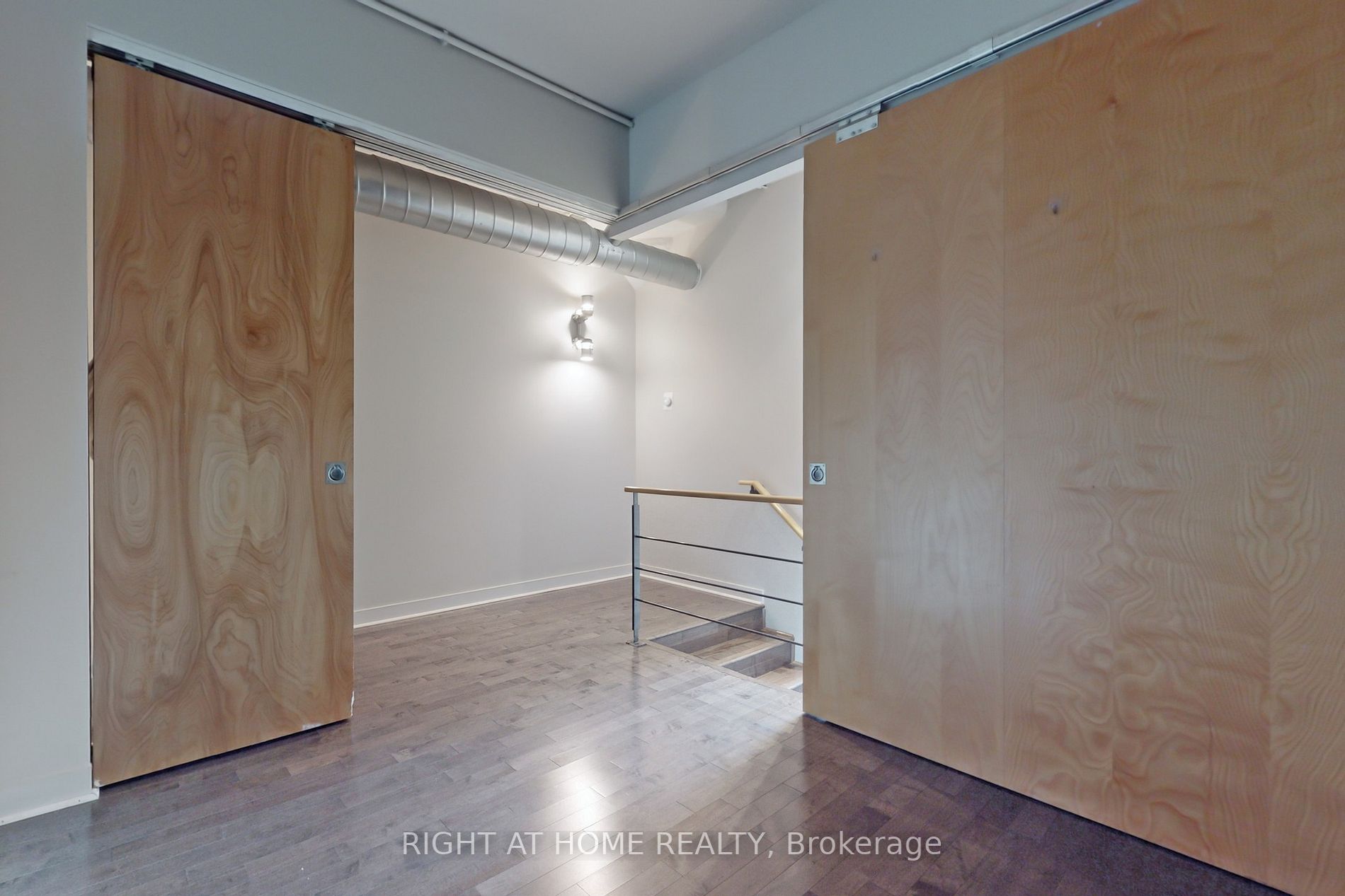 155 Dalhousie St 948