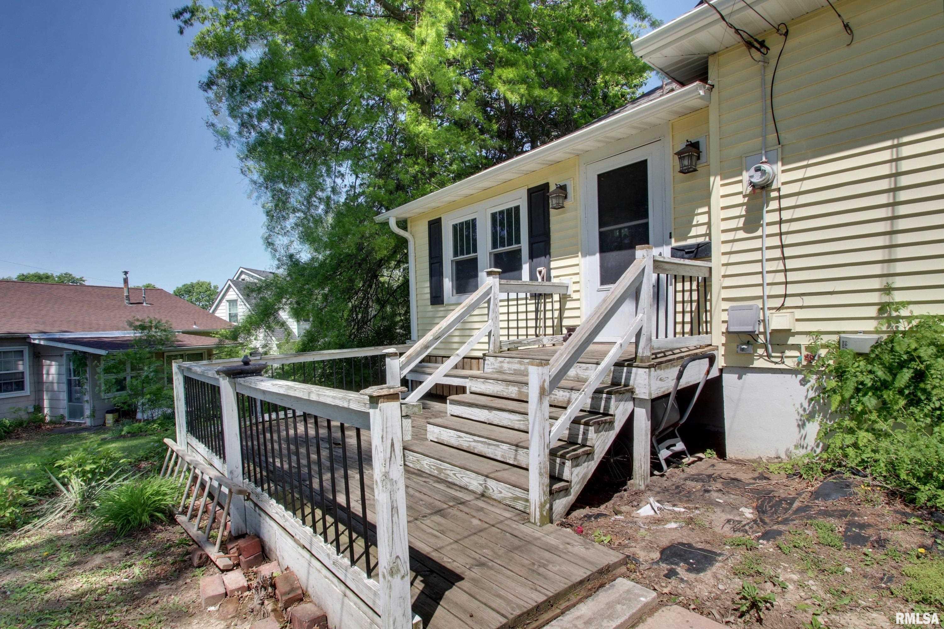3115 Pleasant Street