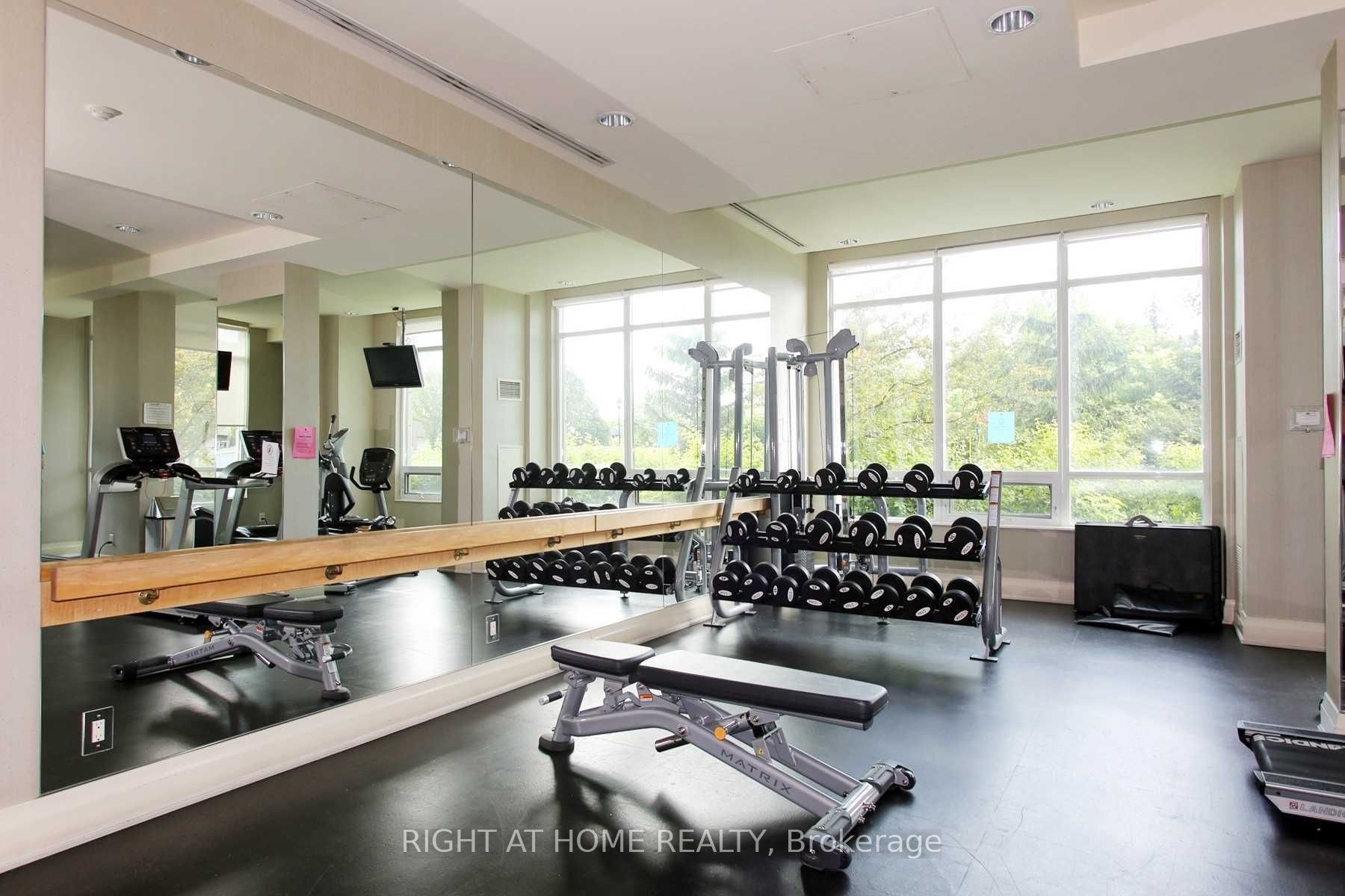 100 Promenade Circ 708