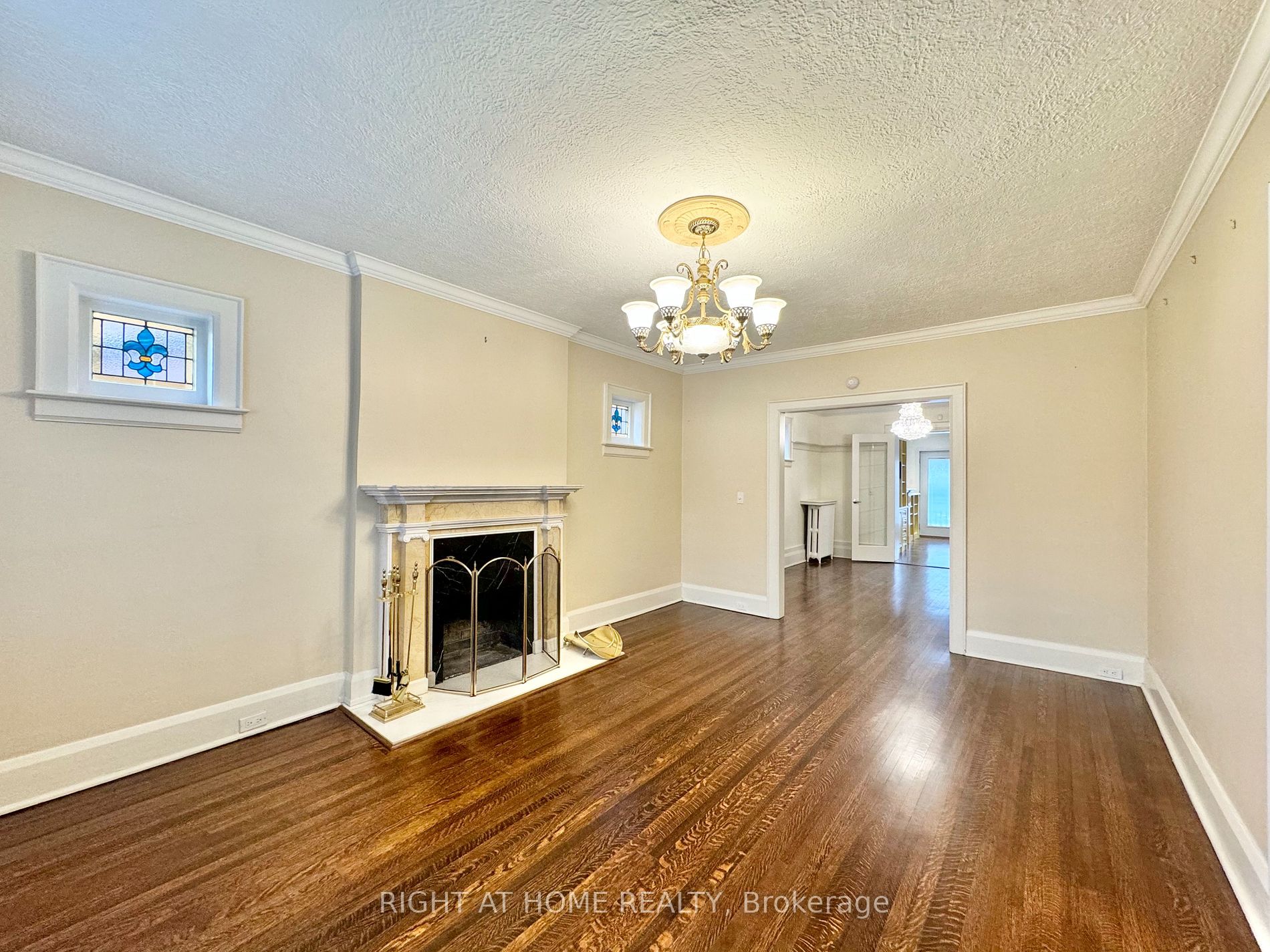 131 Colin Ave