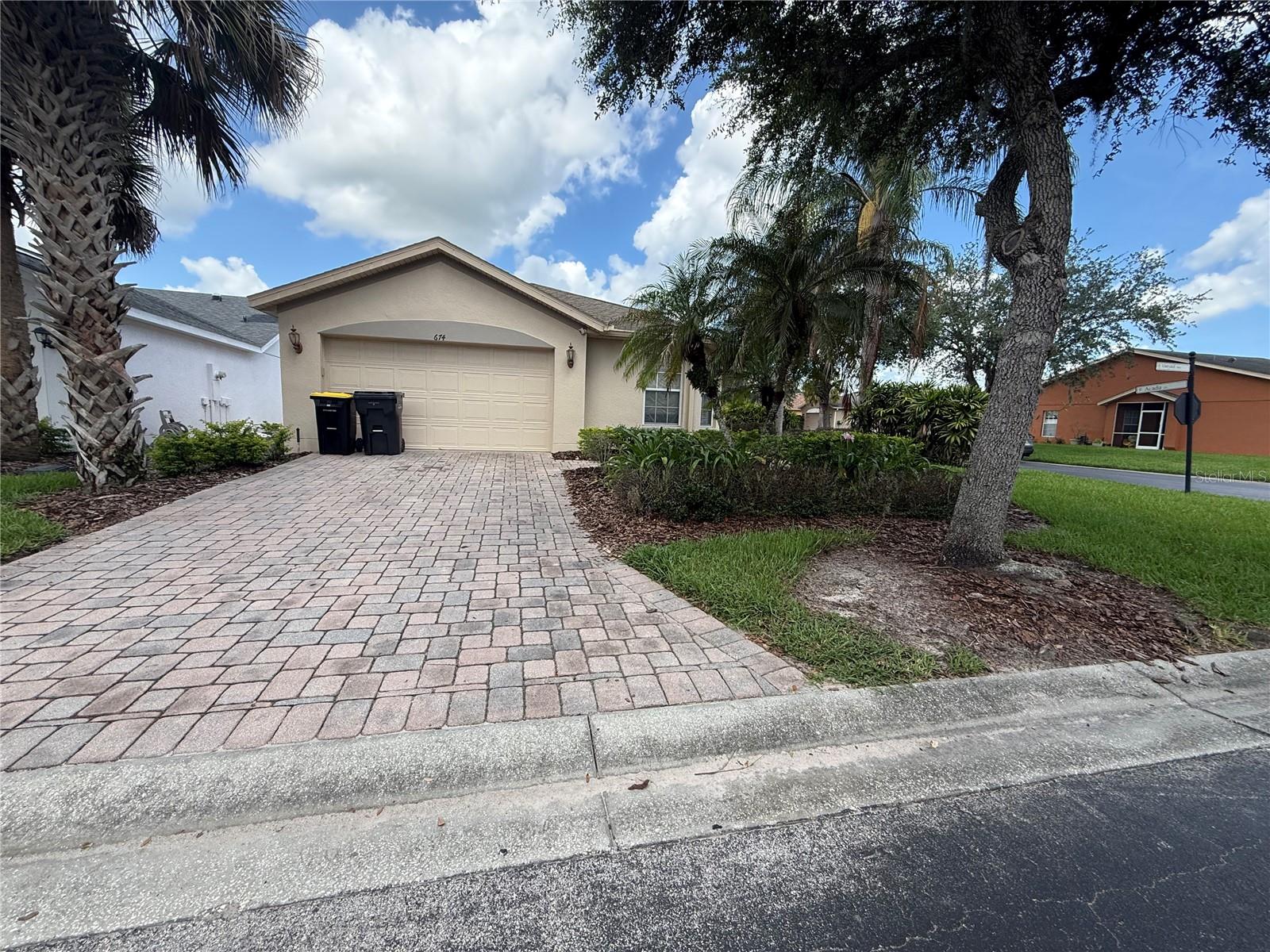 674 Vineyard Way