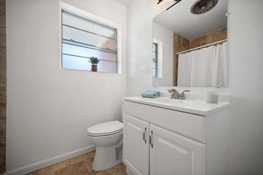 5816 Sandra Drive