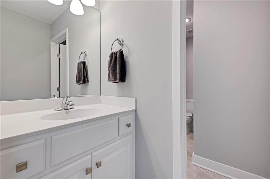 6119 NW 104th Terrace