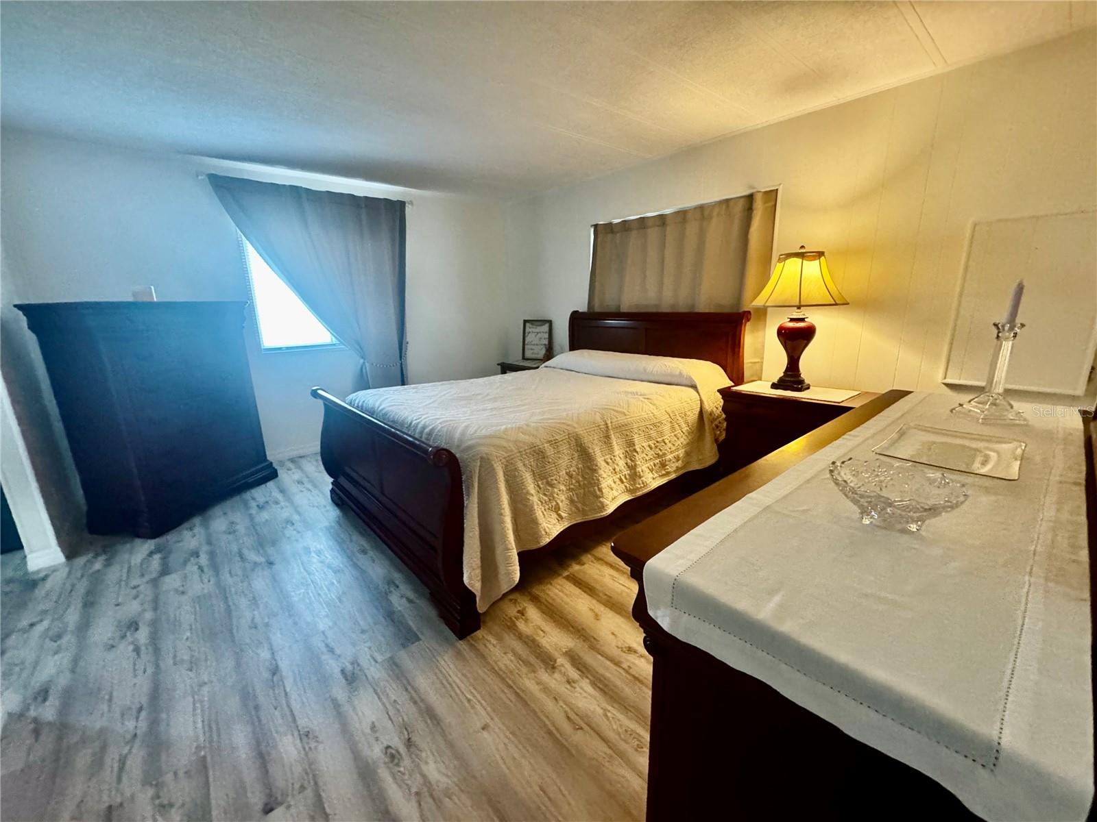 5619 Bayshore Road 240