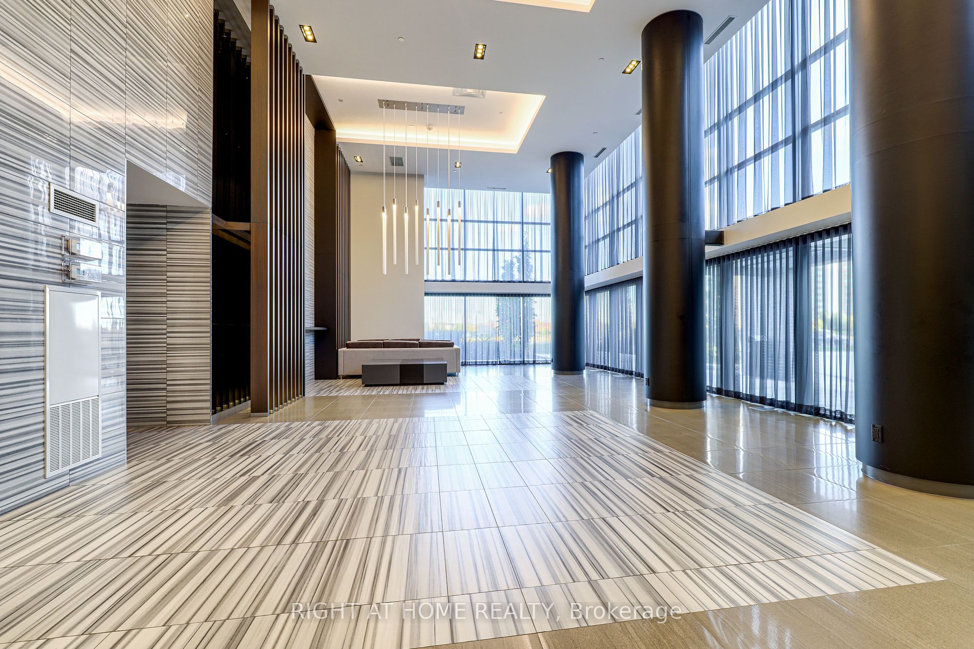 65 Oneida Cres Lph06