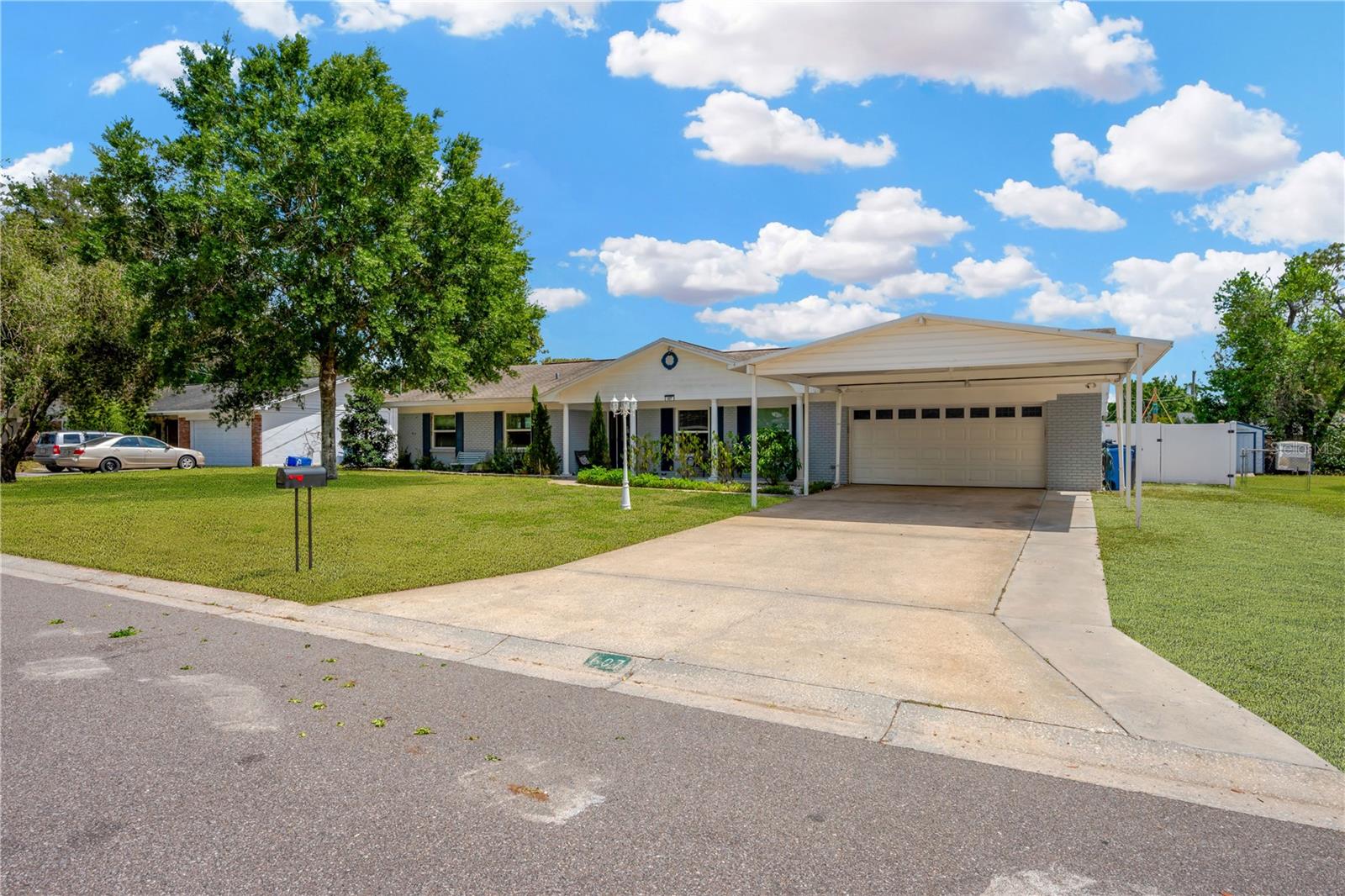 607 Carolyn Drive