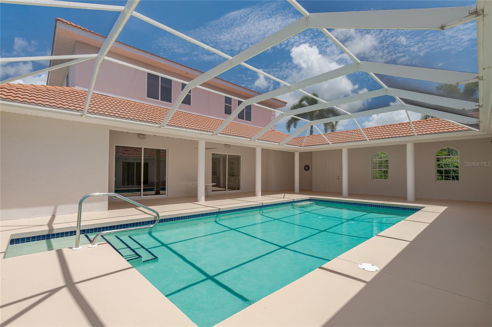 17809 Howling Wolf Run