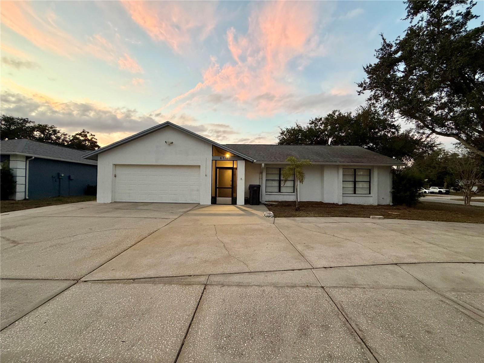 This 4-bedroom, 2-bath home in the Town & Country area offers 1,843 sq ft of living space and a great layout with tons of potential. The home features a split floor plan, spacious living areas, a 2-car garage, and a large fenced yard. Perfect for investors or buyers looking for a property they can update to their own style.Conveniently located near shops, restaurants, schools, and major roads.Seller has never lived in the home.