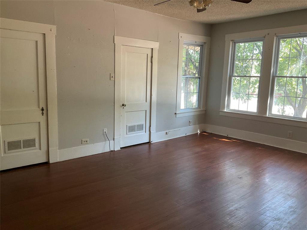 118 S 31st Street