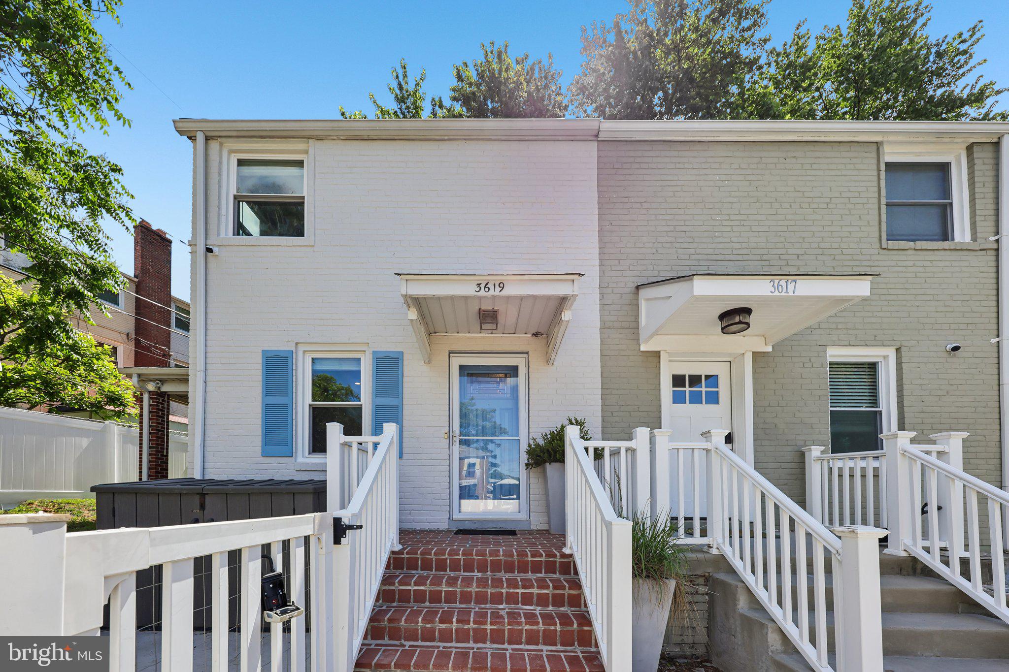 3619 S Four Mile Run Dr  