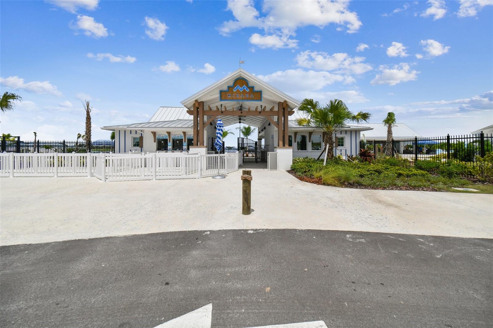 11239 Rustic Timber Loop