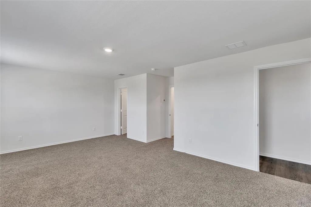 3124 Sweetwater Way