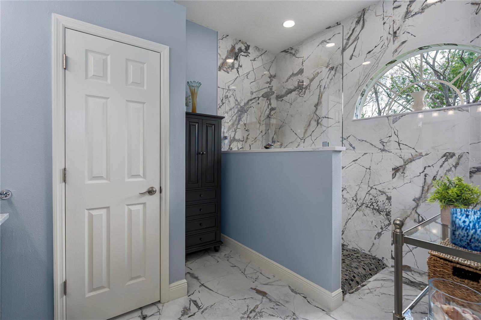 5911 Laurel Creek Trail